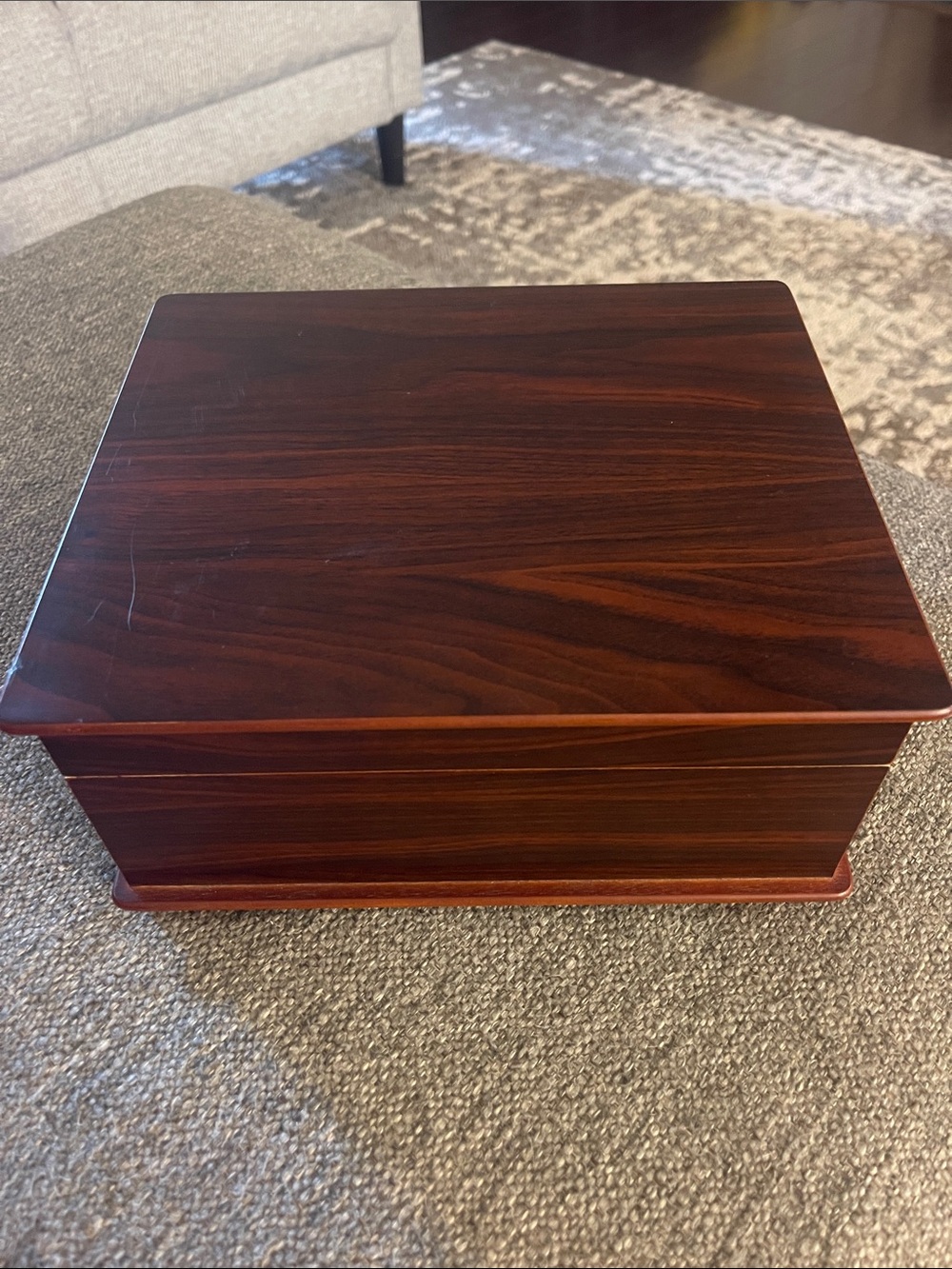Wood cigar Humidor cedar lined